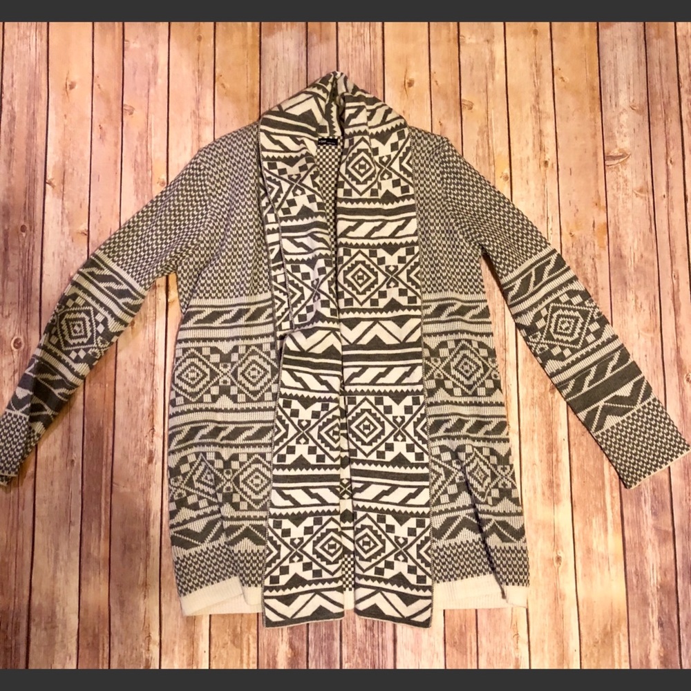 Gray and cream cardigan
